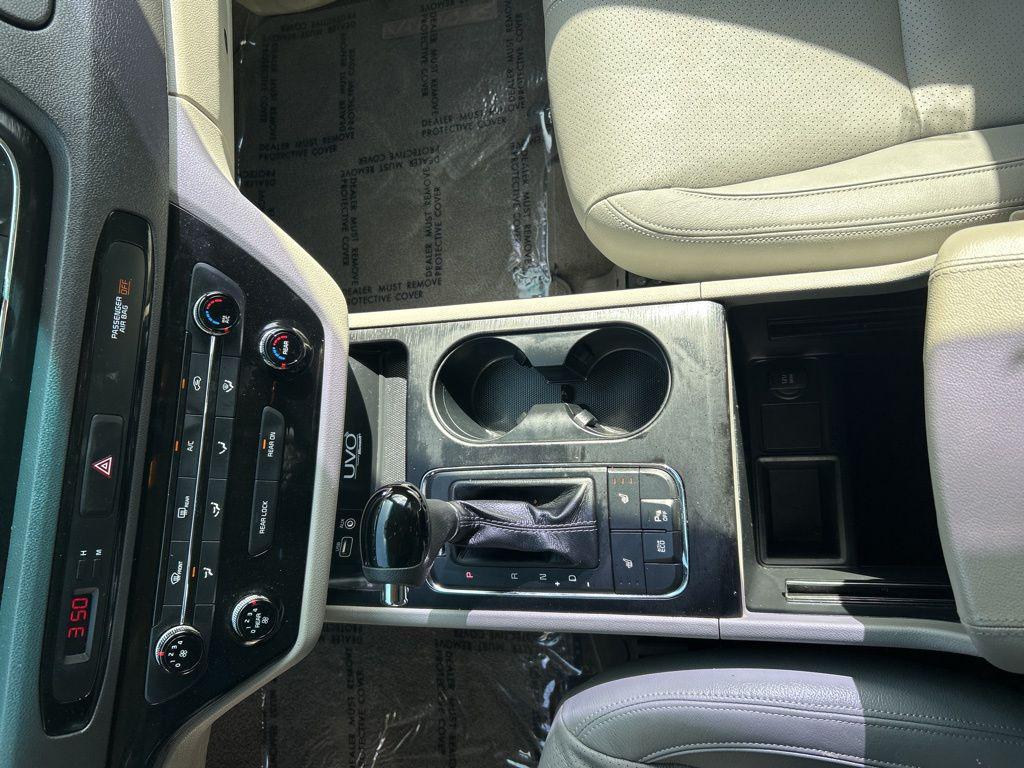 used 2016 Kia Sedona car, priced at $9,996