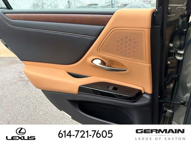 new 2025 Lexus ES 350 car, priced at $49,760