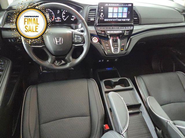 used 2025 Honda Odyssey car, priced at $44,157