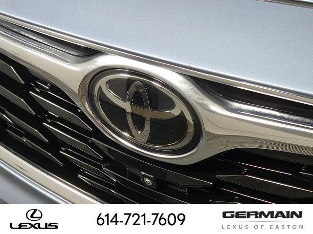 used 2024 Toyota Highlander car, priced at $48,271