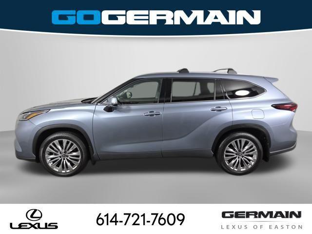 used 2024 Toyota Highlander car, priced at $48,271