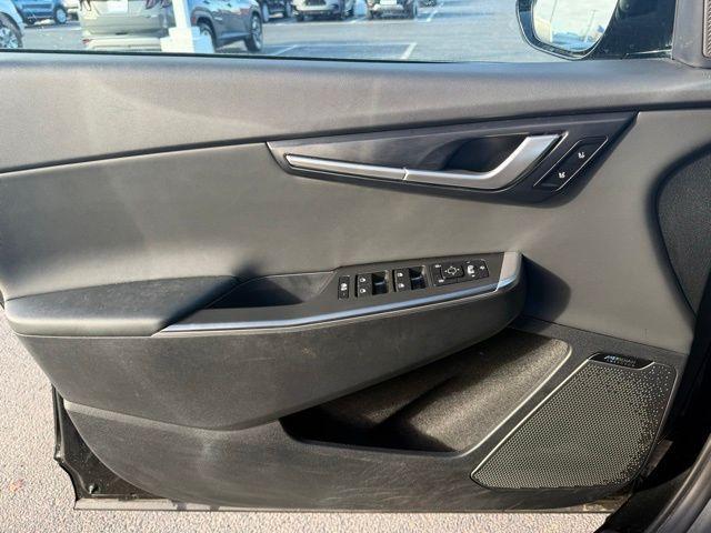 used 2023 Kia EV6 car, priced at $26,931