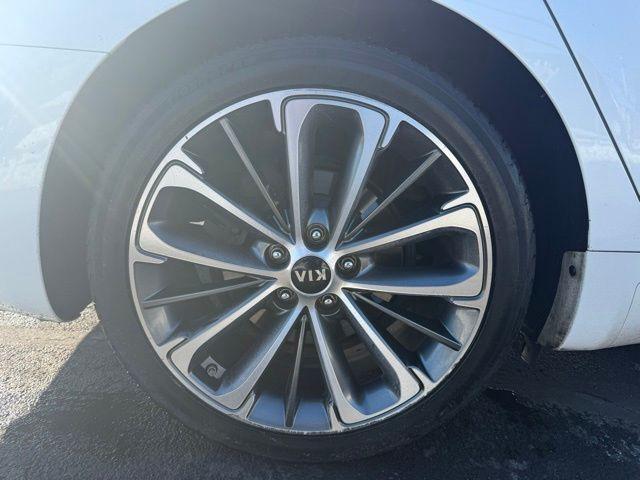 used 2017 Kia Cadenza car, priced at $9,997