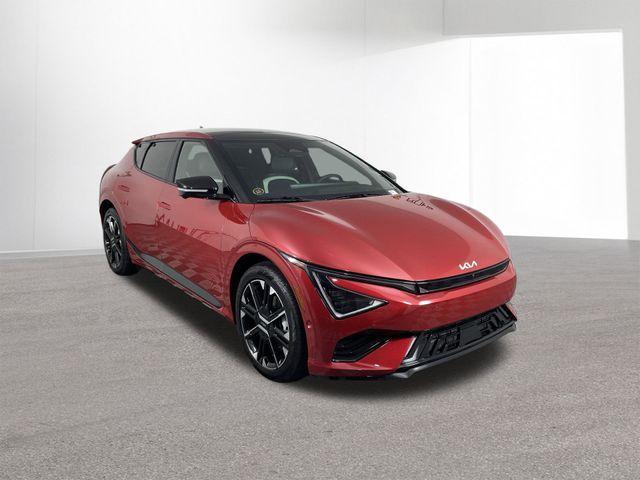 new 2025 Kia EV6 car, priced at $46,800