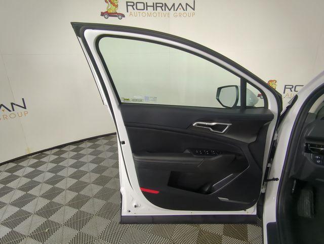 new 2026 Kia Sportage car, priced at $30,926