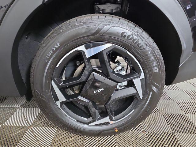 new 2026 Kia Sportage Hybrid car, priced at $33,222