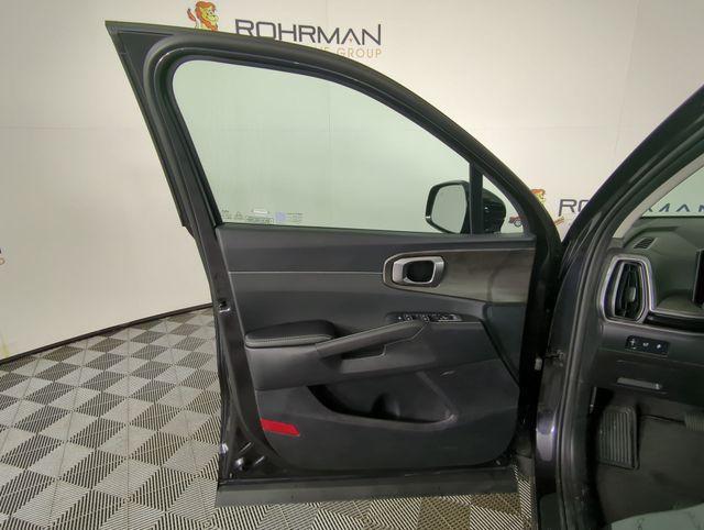 new 2026 Kia Sorento car, priced at $40,456