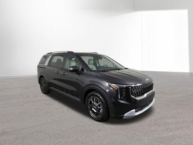 new 2026 Kia Carnival Hybrid car, priced at $42,095