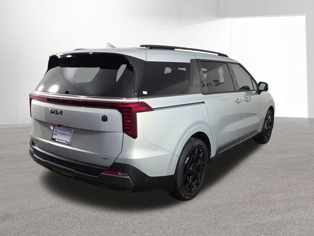 new 2026 Kia Carnival Hybrid car, priced at $54,905