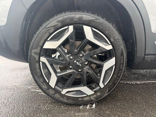 used 2024 Kia Seltos car, priced at $24,648
