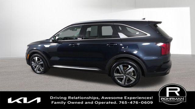 used 2023 Kia Sorento Plug-In Hybrid car, priced at $34,502