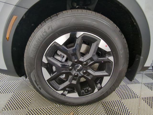 new 2026 Kia Sorento car, priced at $34,379