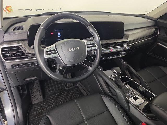used 2025 Kia Telluride car, priced at $39,819