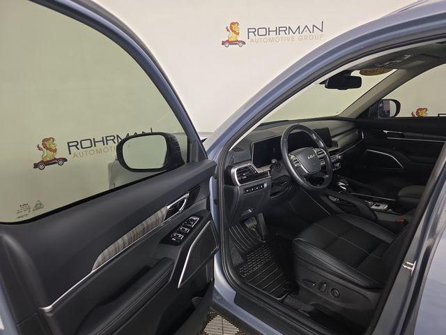 used 2025 Kia Telluride car, priced at $39,819