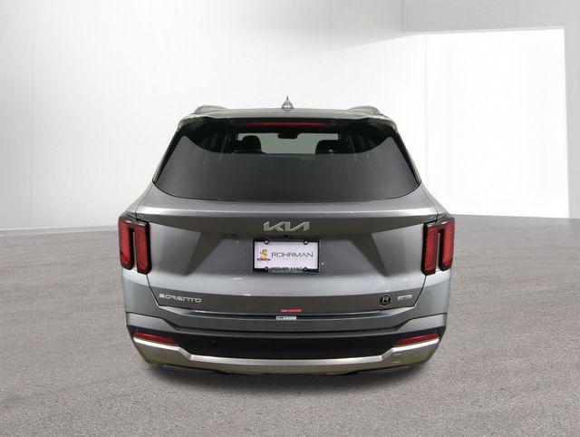 new 2026 Kia Sorento Hybrid car, priced at $39,326