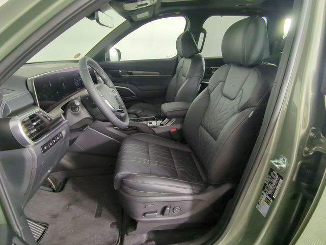 new 2025 Kia Telluride car, priced at $47,205