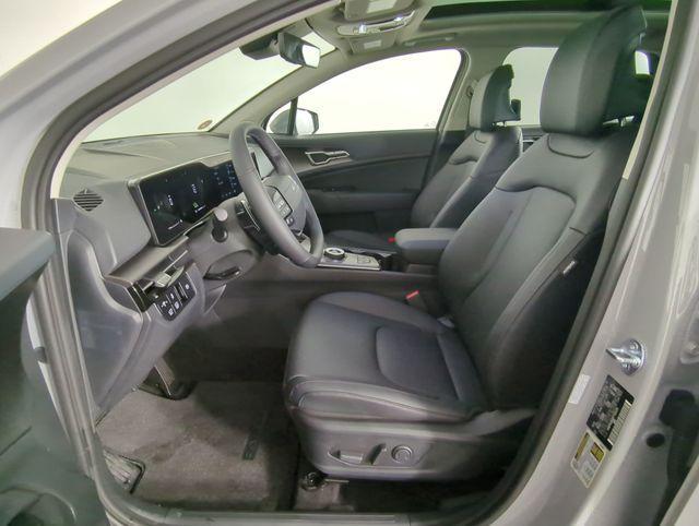 new 2026 Kia Sportage Hybrid car, priced at $34,258