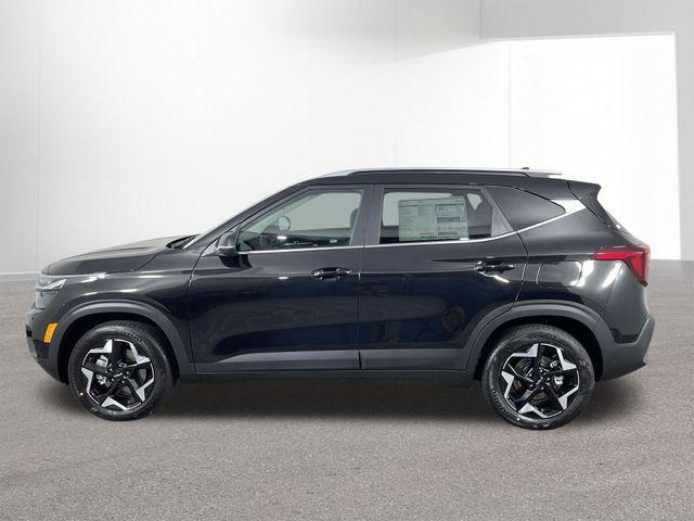 new 2026 Kia Seltos car, priced at $28,678