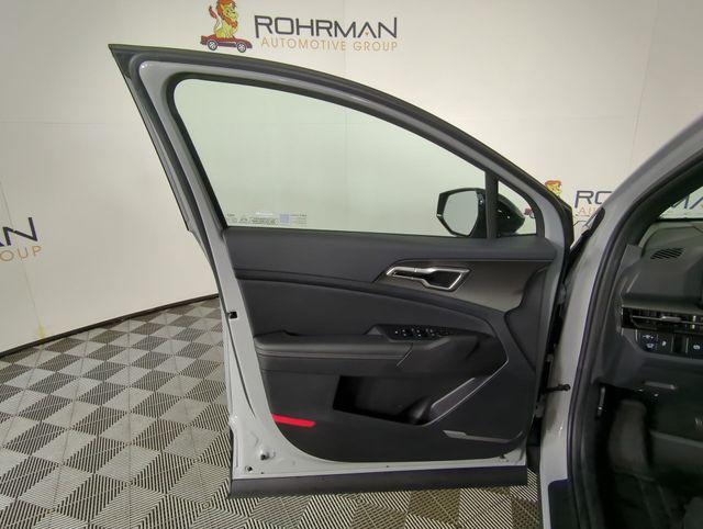 new 2026 Kia Sportage car, priced at $34,008