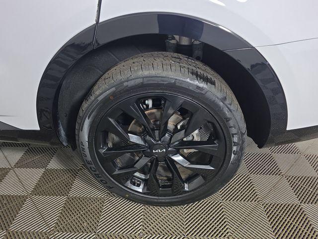 used 2022 Kia Sorento car, priced at $27,242