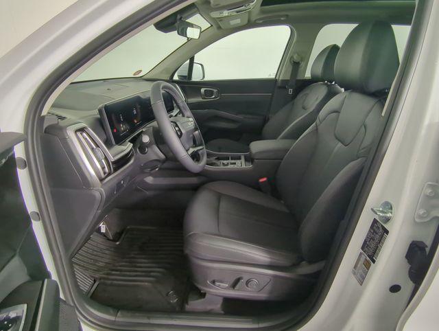 new 2026 Kia Sorento car, priced at $35,447