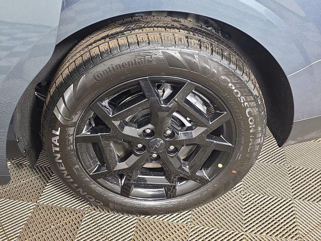 new 2026 Kia Carnival Hybrid car, priced at $50,223