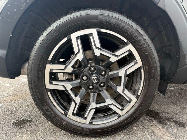 used 2025 Hyundai SANTA CRUZ car, priced at $35,606