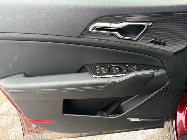 used 2024 Kia Sportage Hybrid car, priced at $33,658