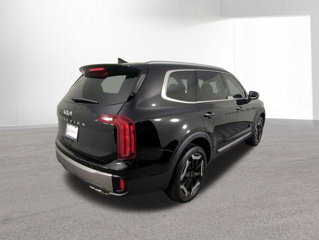 new 2025 Kia Telluride car, priced at $38,378