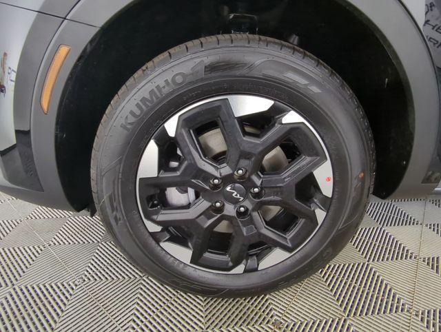 new 2026 Kia Sorento car, priced at $35,644