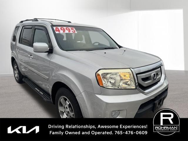 used 2010 Honda Pilot car, priced at $4,995