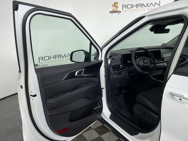 new 2026 Kia Carnival car, priced at $44,672