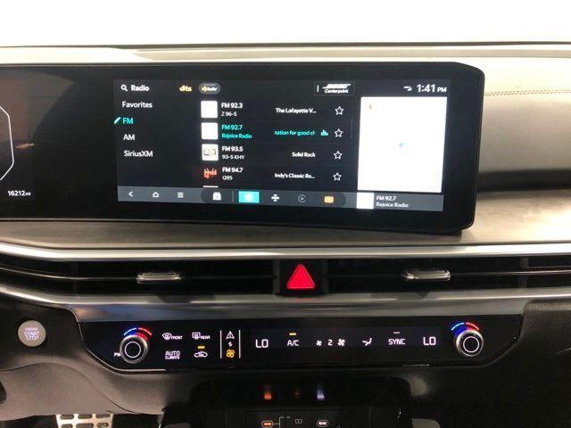 used 2025 Kia Sorento car, priced at $38,135