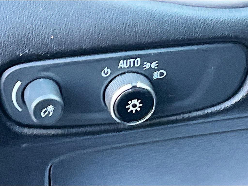 used 2023 Chevrolet Malibu car, priced at $14,800