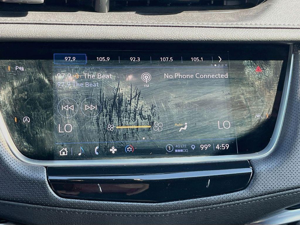 used 2025 Cadillac XT6 car, priced at $37,400