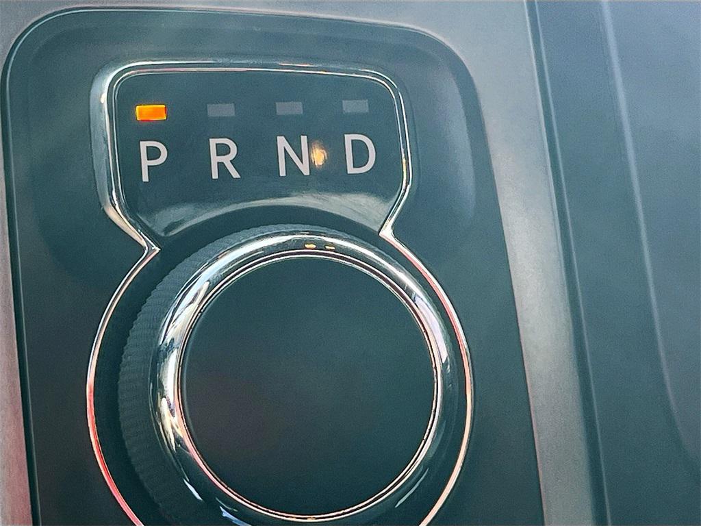 used 2021 Ram 1500 Classic car, priced at $24,000