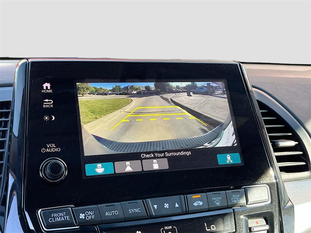 used 2024 Honda Odyssey car, priced at $31,400