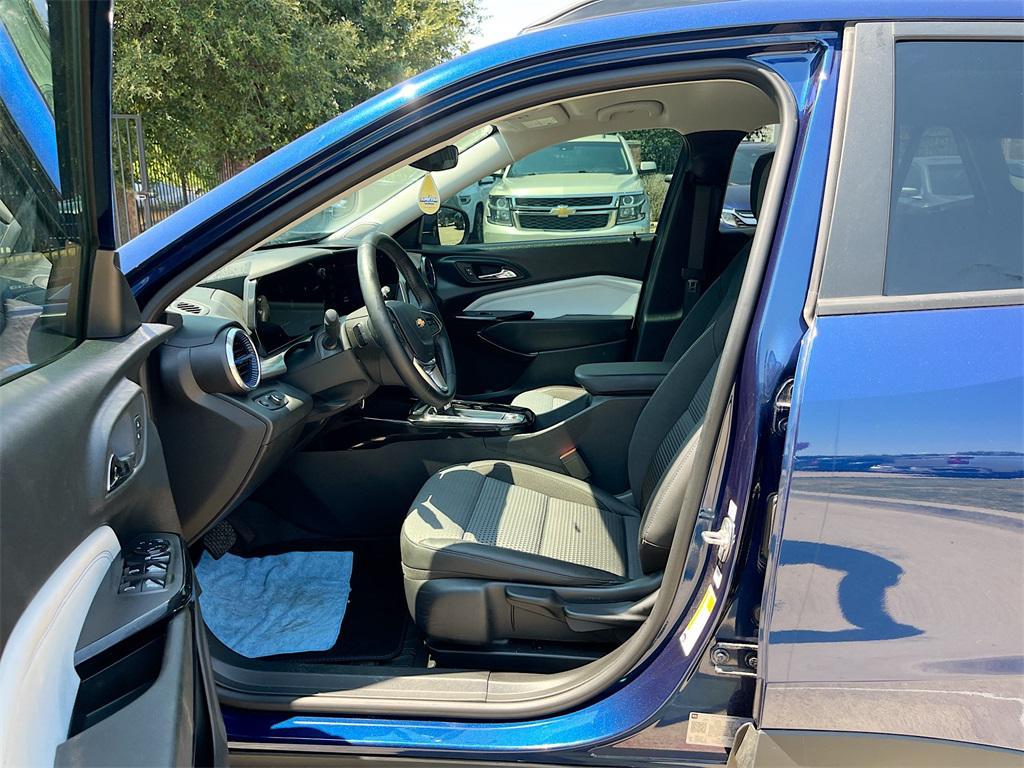 used 2024 Chevrolet Trax car, priced at $18,200