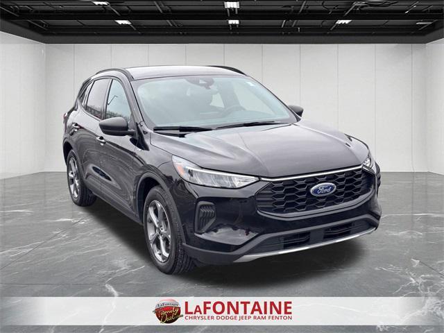 used 2025 Ford Escape car, priced at $23,588