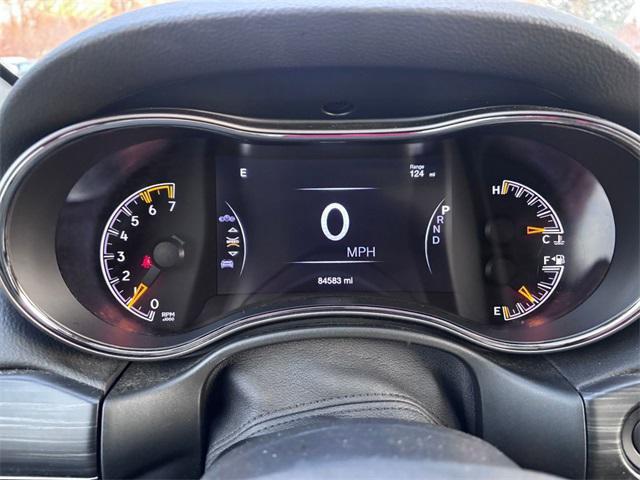 used 2020 Jeep Grand Cherokee car, priced at $23,788