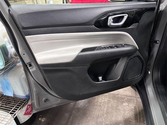 used 2023 Jeep Compass car, priced at $19,788