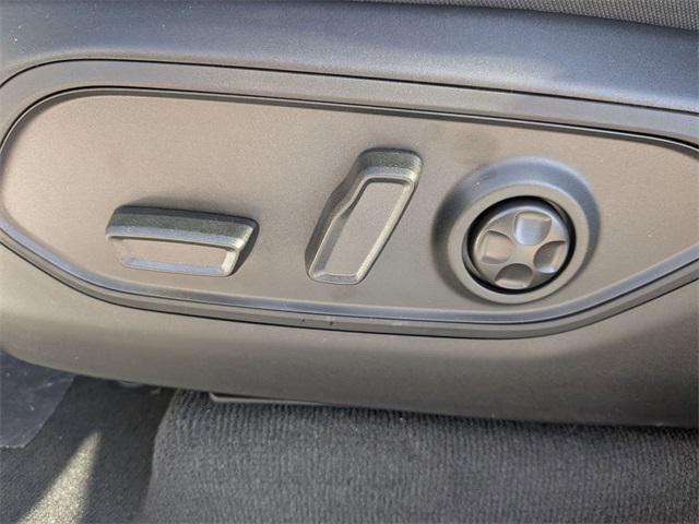 new 2025 Jeep Grand Cherokee car, priced at $36,019