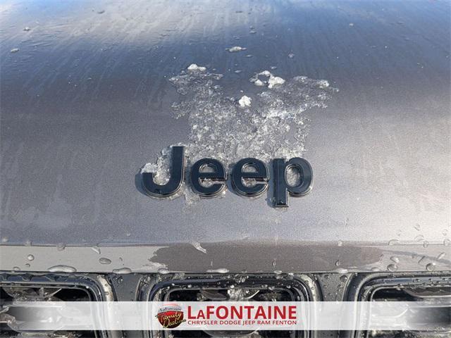 new 2025 Jeep Grand Cherokee car, priced at $36,529