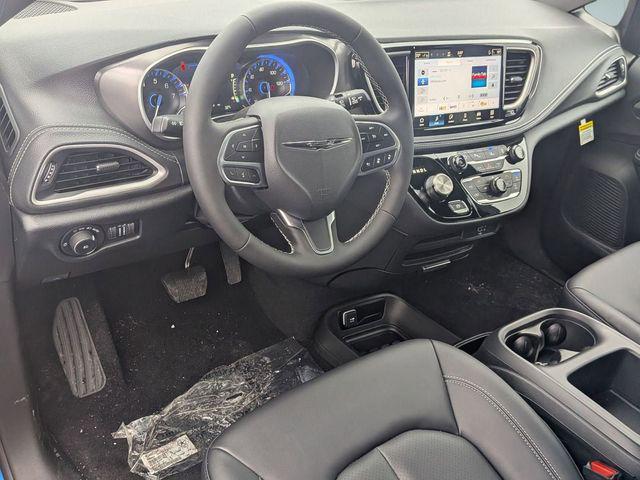 new 2026 Chrysler Pacifica car, priced at $39,519