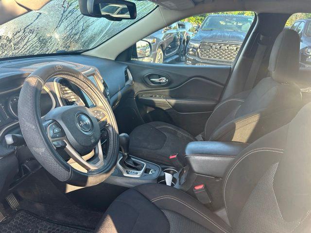 used 2017 Jeep Cherokee car, priced at $10,504