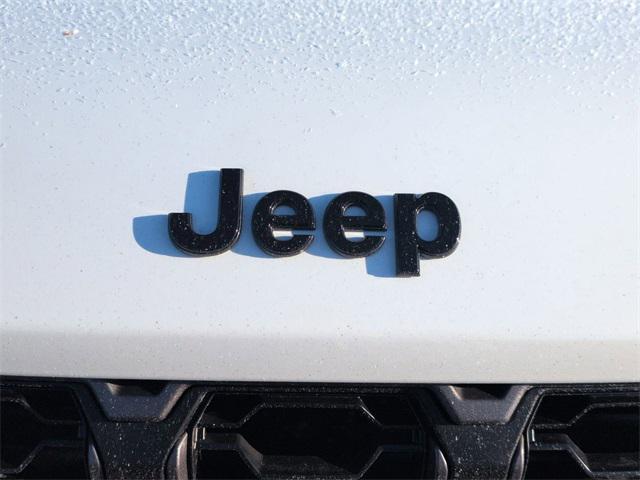 new 2026 Jeep Grand Cherokee car, priced at $47,474