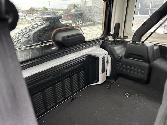 used 2021 Jeep Wrangler Unlimited car, priced at $25,488