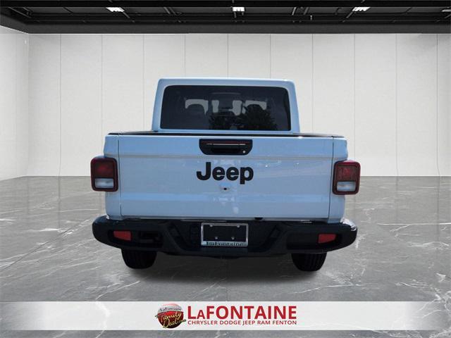 new 2025 Jeep Gladiator car, priced at $41,993
