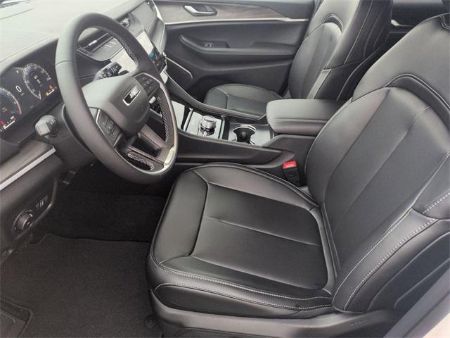 new 2026 Jeep Grand Cherokee L car, priced at $47,117