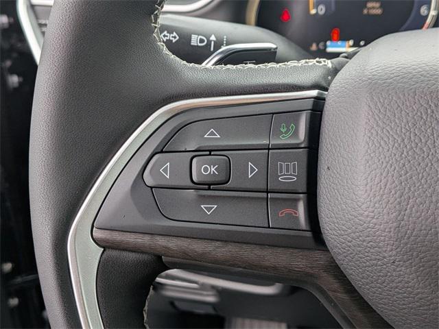 new 2025 Jeep Grand Cherokee car, priced at $42,831